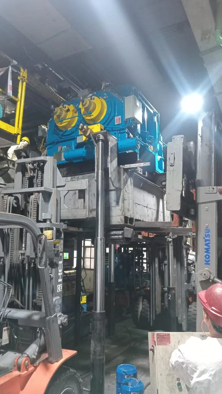Piping industrial planta automotriz — MCM3 SRL